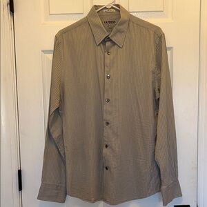 Express Men’s Fitted Stretch Cotton Button-Down